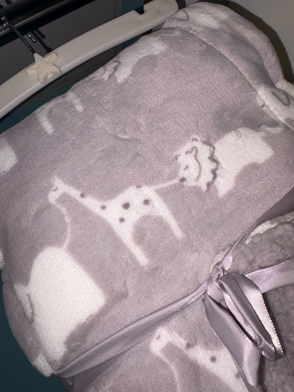 Gray Safari Plush Sherpa Throw Blanket - Picture 2 of 4